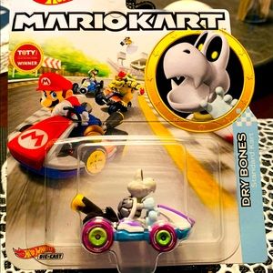 HOT WHEELS MARIOKART Dry Bones